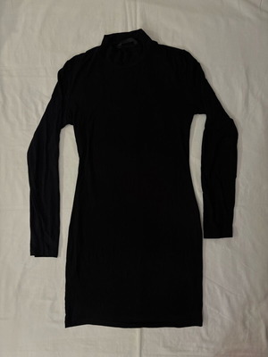 Shein black long sleeve bodycon dress size M like new