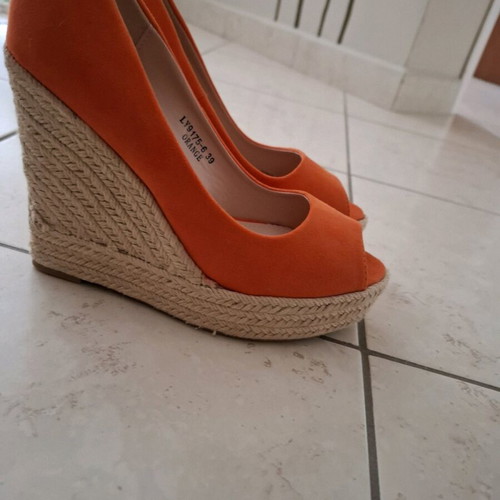 Summer platform shoes new, size 39, orange