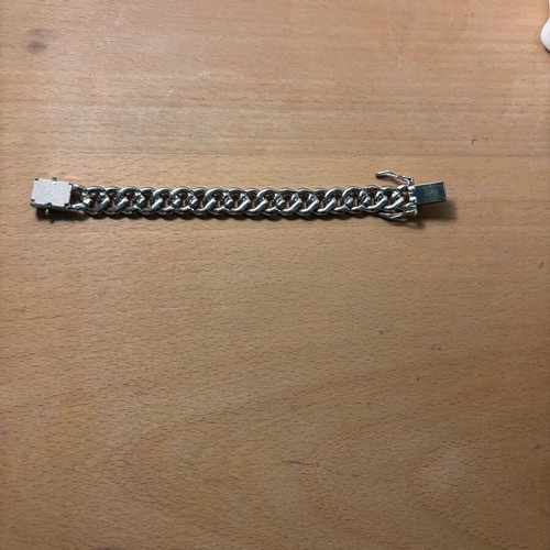 Bracelet with rhinestones like new, silver