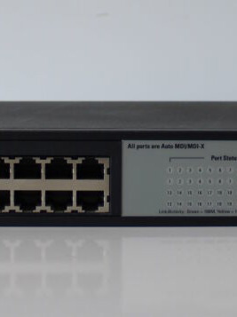 3Com 3C16471B 2024 switch restored, 24 ports 10/100 Mbps
