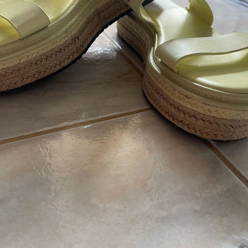 Calvin Klein flatforms like new, yellow, size 38