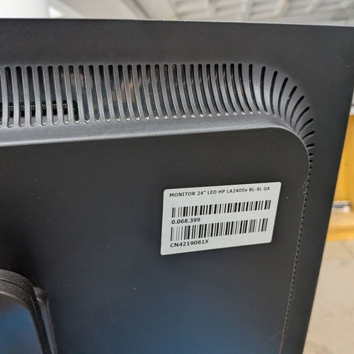 HP Compaq LA2405x 24-Inch LED Full HD Monitor used