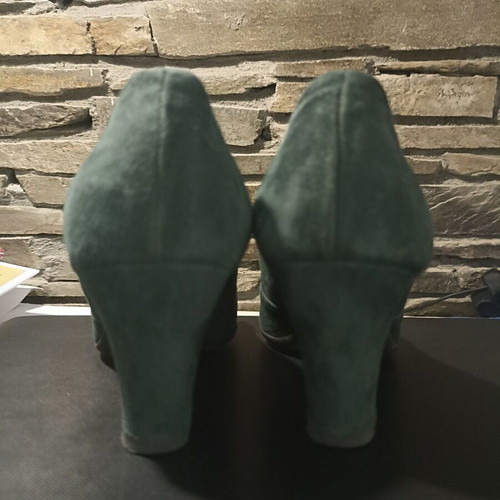 Cristina Lucchi leather castor cypress pumps no36 like new