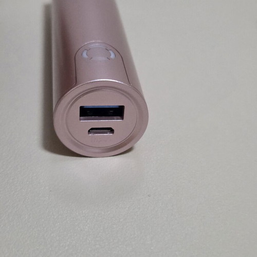Poweradd EnergyCell 5000 portable power bank, pink
