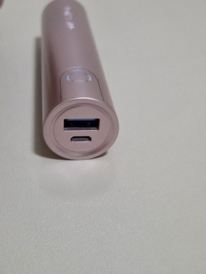 Poweradd EnergyCell 5000 portable power bank, pink
