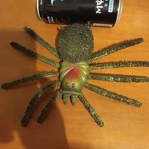 Plastic large spider like new, green