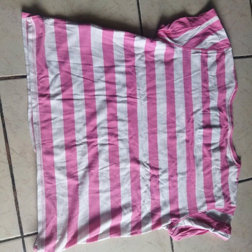 Abercrombie & Fitch T-shirt like new, striped white and pink