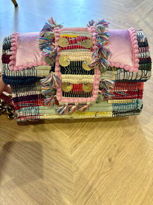 Kooreloo bag like new, colorful with long chain 25cm
