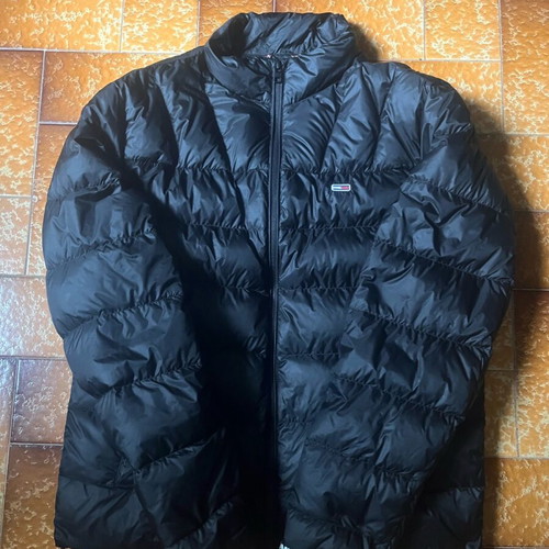Tommy Hilfiger jacket small like new, black