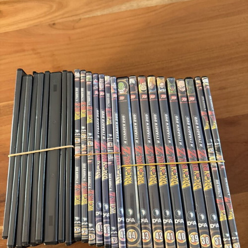 Dragon Ball Z DVD Collection DeAgostini Greece like new, dubbed, 40 DVDs