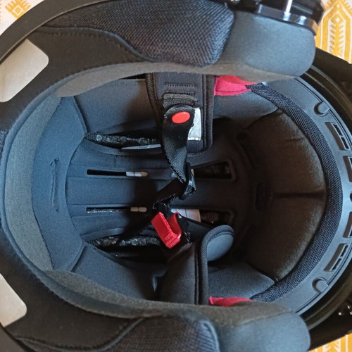 Helmet like new, with box and accessories