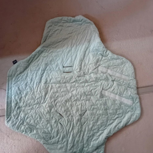 La Millou Egg Blanket used, excellent condition
