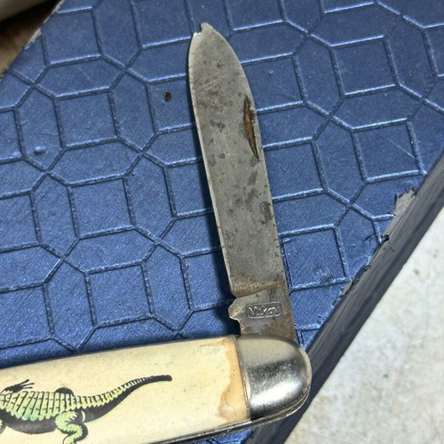 Mikov Vintage Folding Knife Used With Crocodile Design 9x2 cm