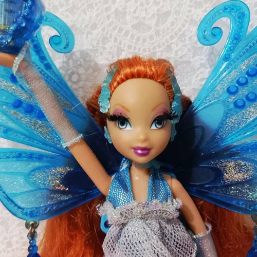 Winx Club Pixie Flight Bloom doll Mattel 2007 like new, vintage collectible