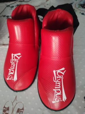 Taekwondo kids shoes Olympus new, size small