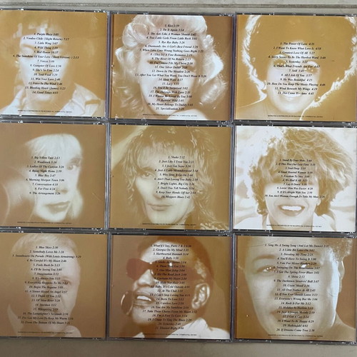 Music Collection 18 Karat 9-CD set with classic artists