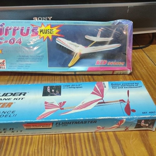 Cirrus PC‑04 Plusz and Estes Light Glider model kits new