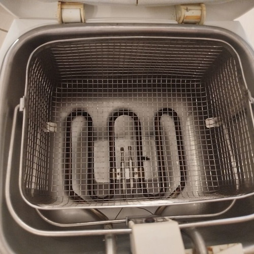 Siemens deep fryer like new, barely used