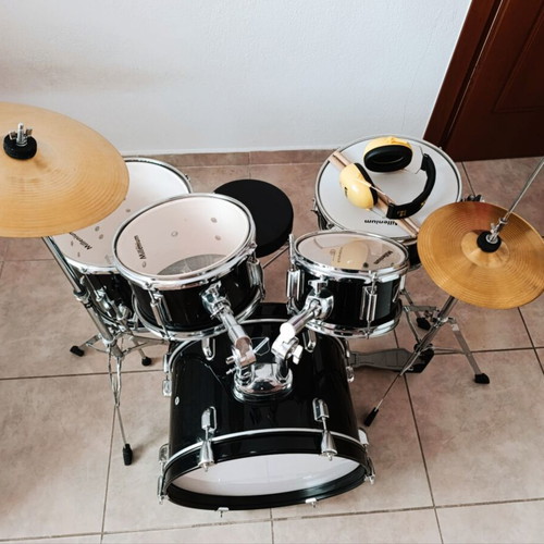 Millenium Focus Junior Drum Set, black, for children 4-7 years