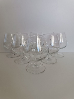 Set of 6 cognac glasses like new, 11 cm height