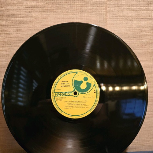 Scorpions World Wide Live double vinyl record used, rock
