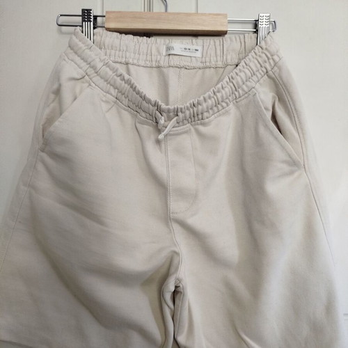 Zara boy's ecru bermuda shorts used, size 13-14