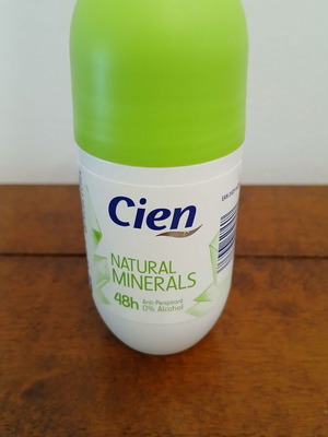 Αποσμητικό Cien Natural Minerals Roll On 48h 50ml καινούργιο