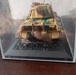 Tiger II Tank Model 1:72 scale DeAgostini like new