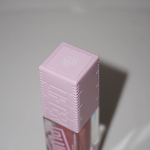 Maybelline New York Lifter Plump new, shade 005 Peach Fever