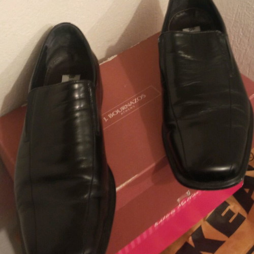 JB Bournazos men's leather moccasins size 43.5 like new, black