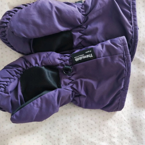 Children's gloves 2-3 years like new, purple