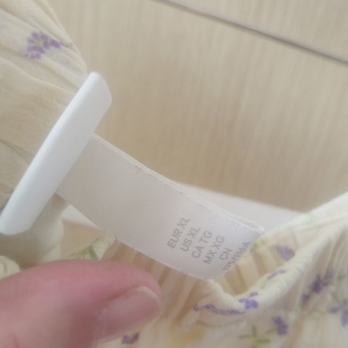 Romantic dress H&M used, floral pastel colors, back opening, XL