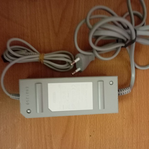 Wii power supply