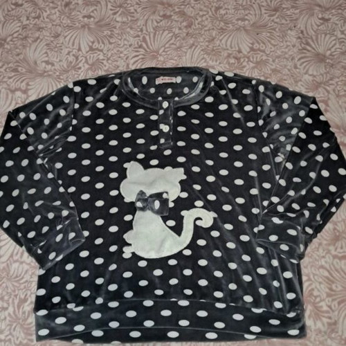 Velvet pajama top used, size S, white and gray