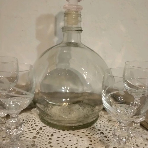 Liqueur set like new, 5 glasses, bottle, silver-plated tray