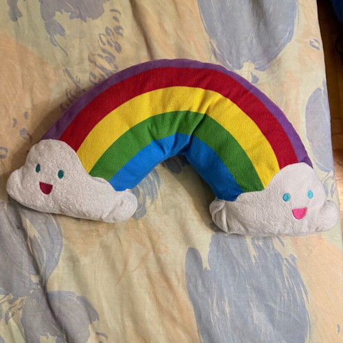 Children's dolls like new, rainbow pillow and hugging dog