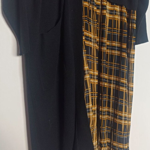 Wiya black knit dress mixi with pleated detail one size oversized like new