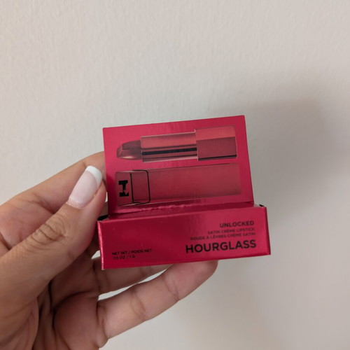 Mini Hourglass lipstick red, new