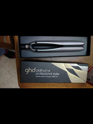 ghd Platinum ισιωτική μαλλιών και για μπούκλες μεταχειρισμένη με πρόβλημα