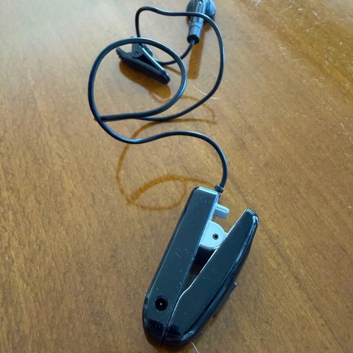 Bluetooth headphones like new with charger