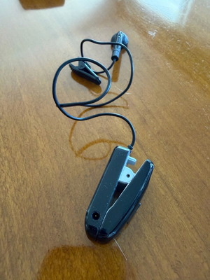 Bluetooth headphones like new with charger