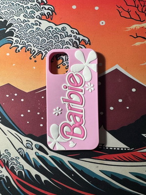 iPhone 11 Barbie case like new, pink