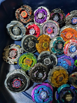 Beyblade collection like new