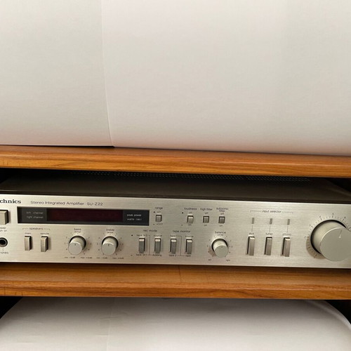 Technics SU-Z22 amplifier and Dual CS 607 turntable like new