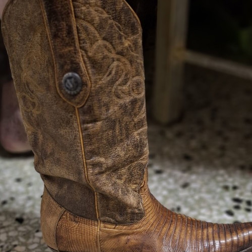 Marlboro Classics vintage boots refurbished, beige, size 40