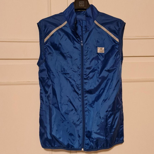 Vaat sleeveless sports jacket like new, blue, size M