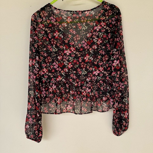 Stradivarius floral cropped blouse size Small like new