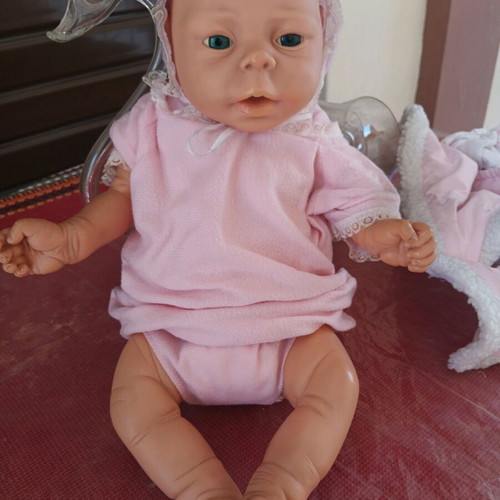 Baby doll from America like new
