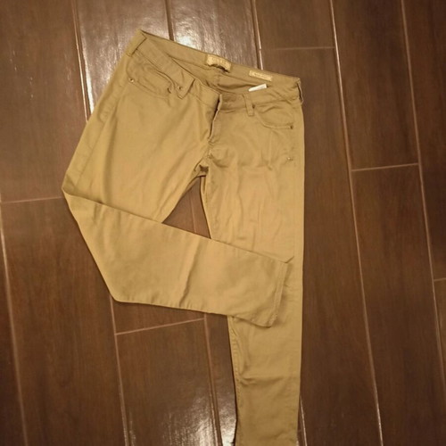 Guess women's slim fit pants beige used, size S