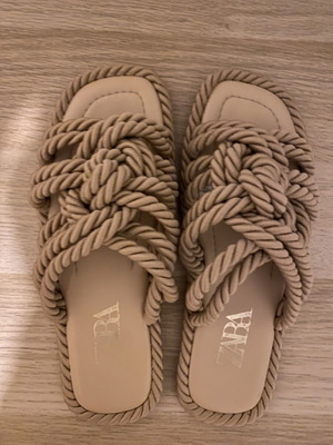 Zara summer slippers like new, beige, size 39